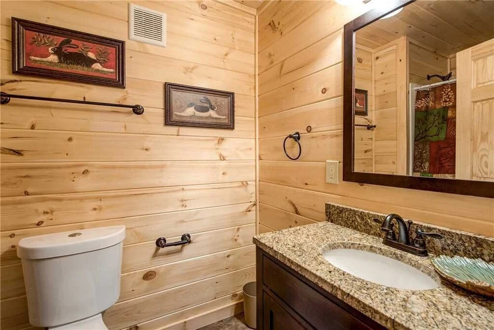 Woodland Escape by Jackson Mountain Rentals