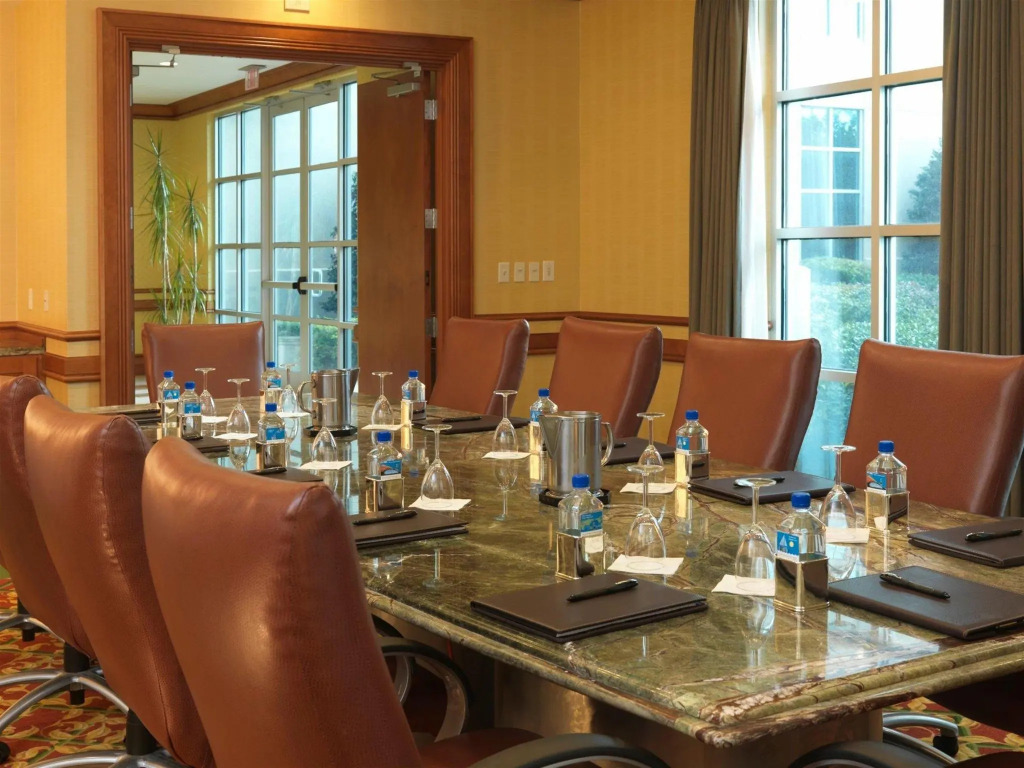DoubleTree by Hilton Hotel Dallas - Love Field
