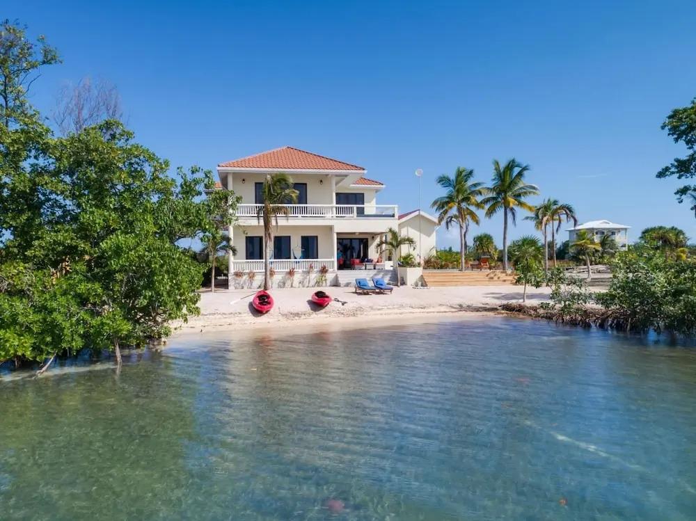 Island Time Gecko - Private Island Beachfront Villa 1 Min From Village