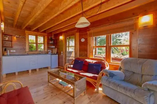 Kuaotunu Chalets