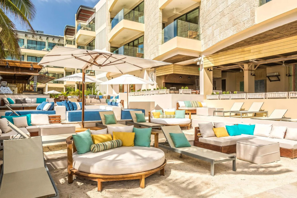 Hyatt Centric Playa del Carmen - Downtown House & Beach House