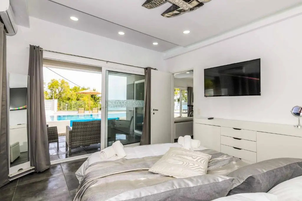 Amare La Vita Villa by Solmar Villas