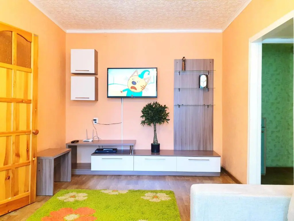 Apartment naprotiv Dvortsa Sporta na Nazarbaeva 1