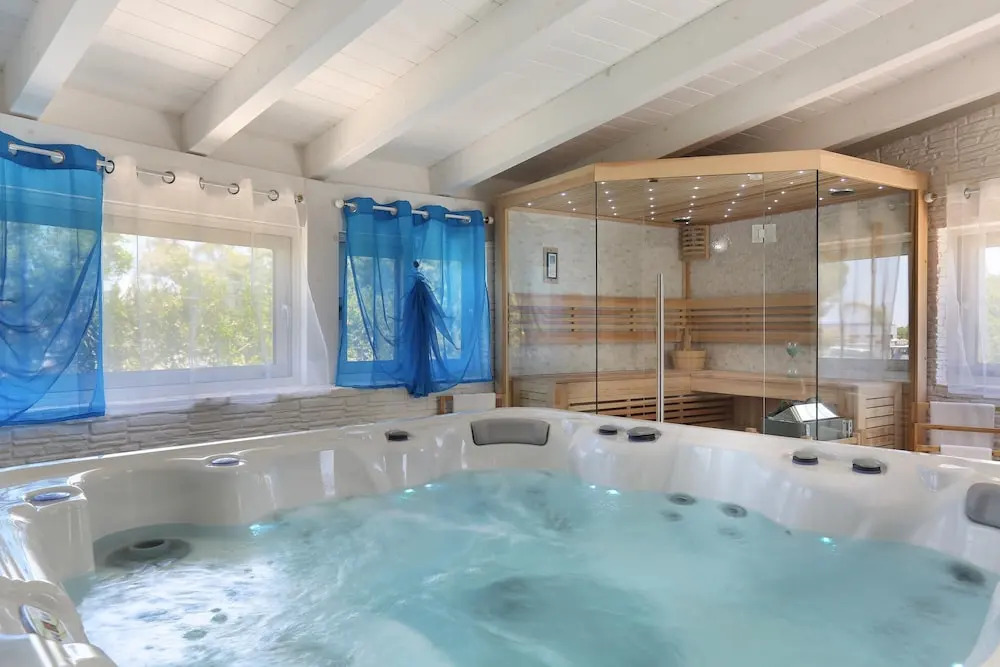 1836 La Perla Bianca Luxury Spa by Perle di Puglia