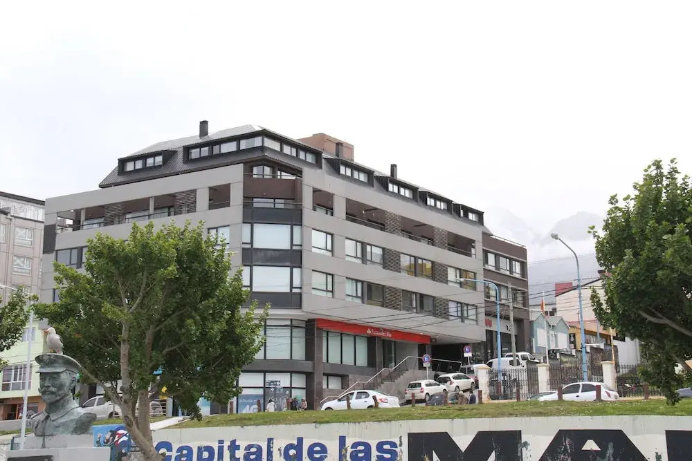Ushuaia Flat I