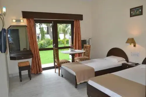 Hotel Ganesha Garden Villa Khajuraho