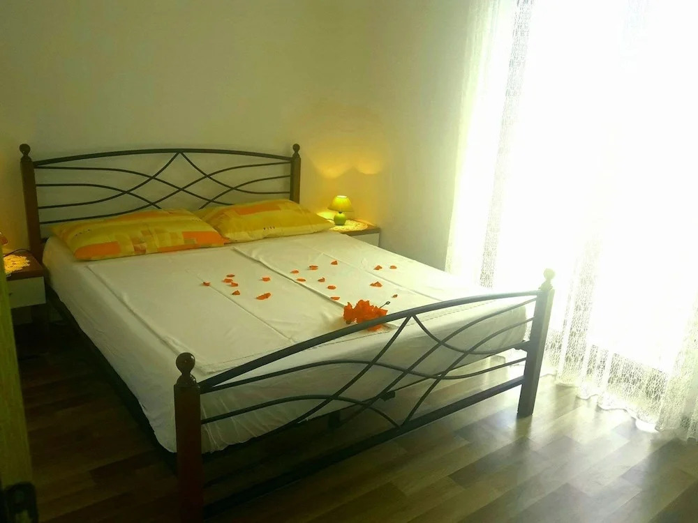 Apartments Pleadin / Three Bedroom A3