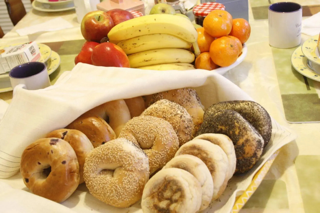 The Coolidge Corner Guest House: A Brookline Bed and Breakfast