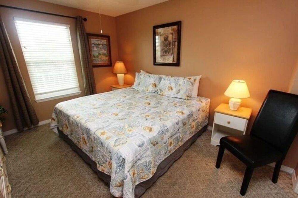 Aqua Ocean View - 2 Br Condo