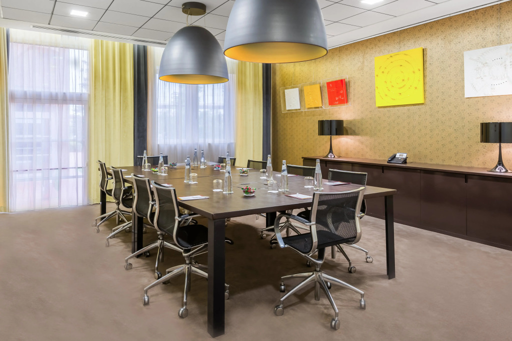 Crowne Plaza Venice East by IHG