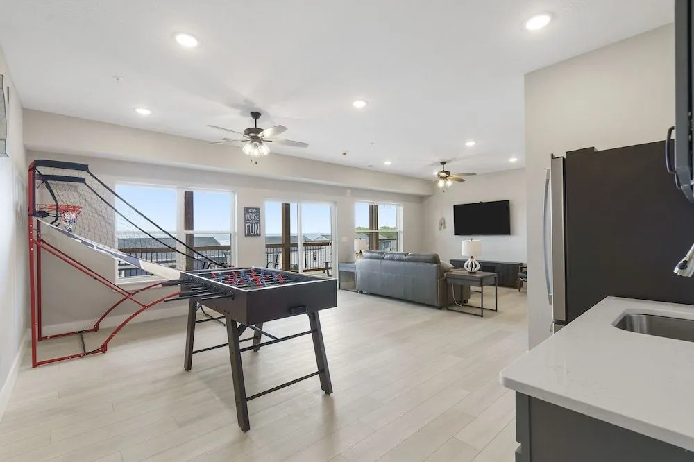Hilltop Haven at Table Rock - Lake Views & Nearby Bransons Best Attractions