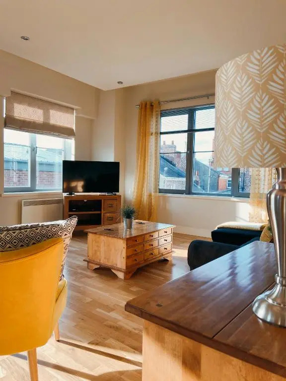 Apartment 11 Popeshead Court