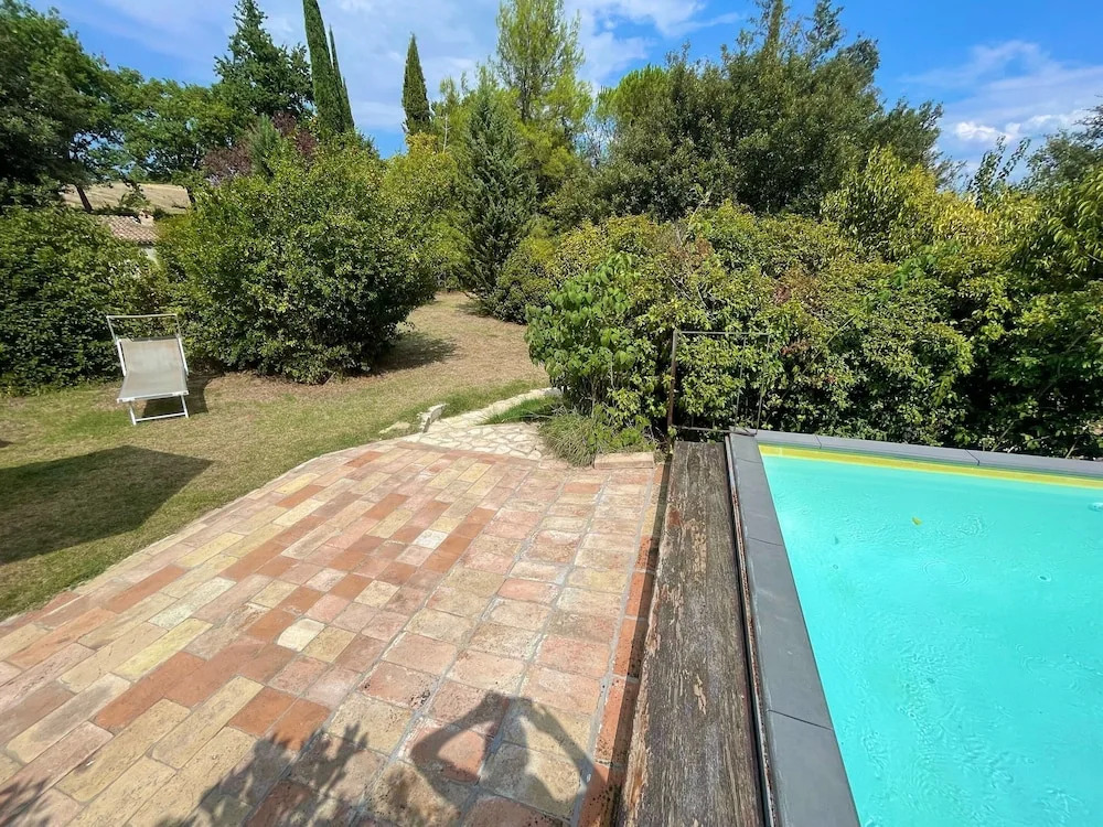 Adam House, Exclusive Pool, Outstanding Views, Vast Garden, Aircon, Sleeps 8