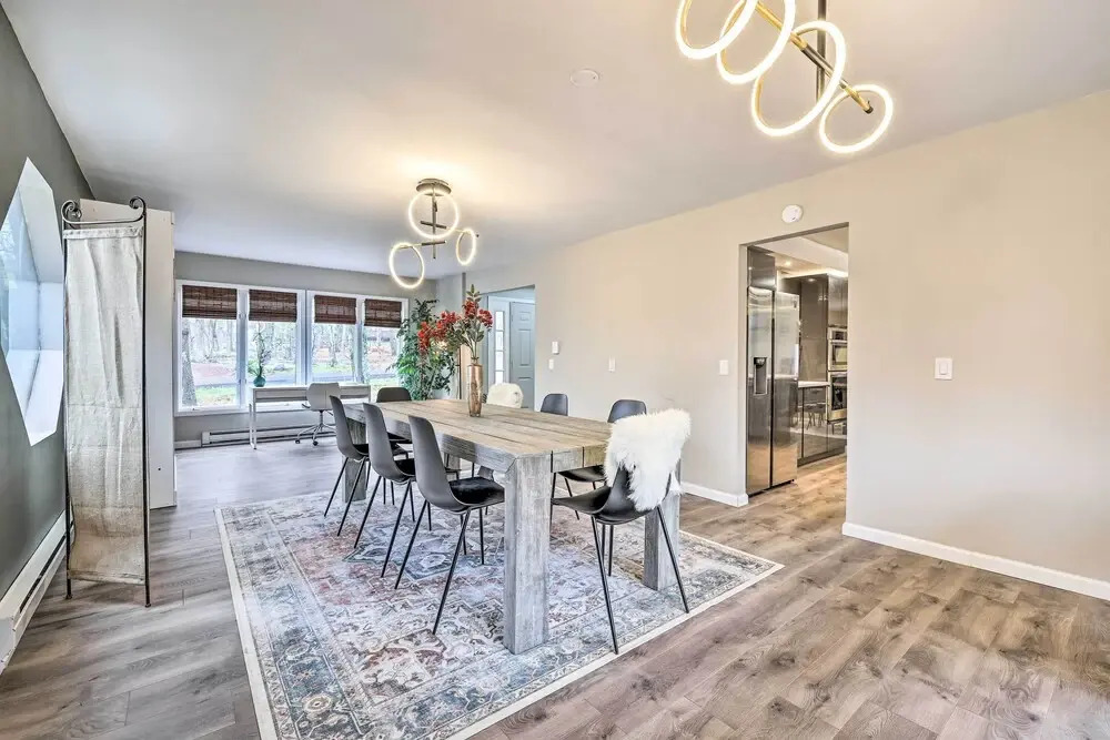 Hot Tub, Game Room & Fire Pit: Poconos Retreat