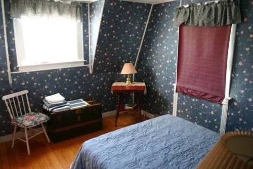 Water Street Lighthouse Bed & Breakfast
