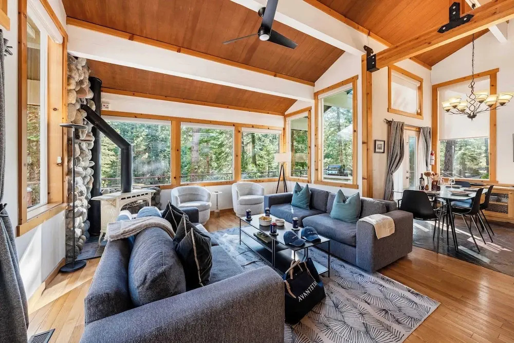 Year-round Tahoe Escape With Hot Tub & Outdoor Dining Timberline Haven by Avantstay
