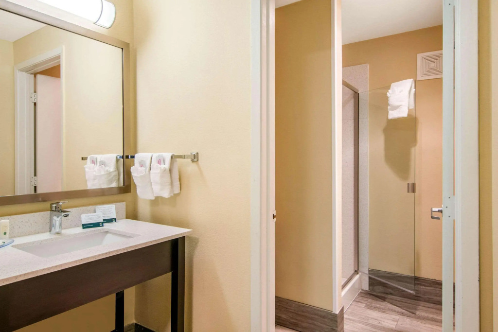 Quality Inn & Suites Albany Corvallis