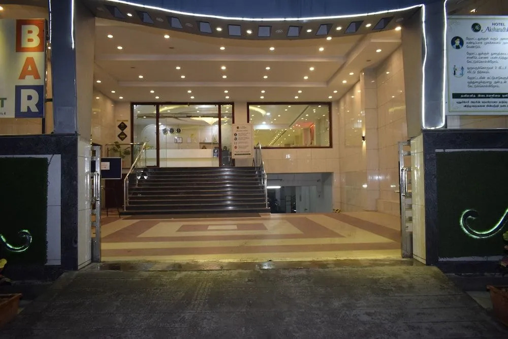 Hotel Aksharadha