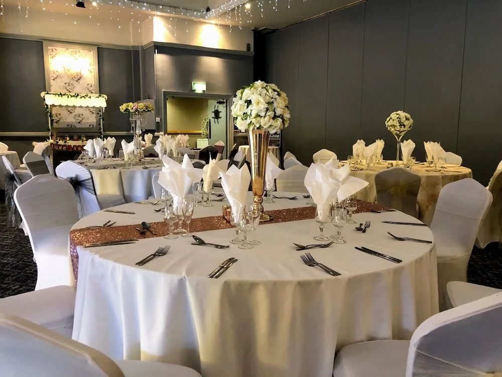 Marine Court Hotel