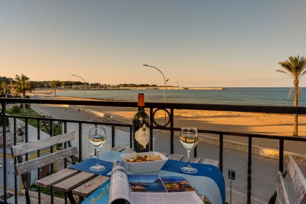 Beach Apartments Trilo