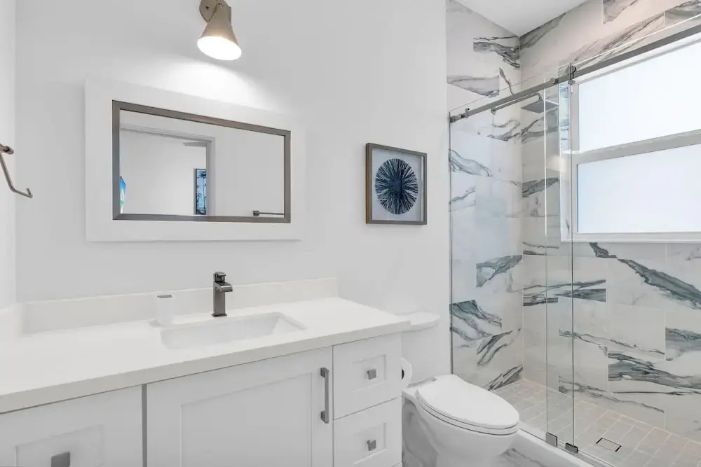 Islamorada Home, Ocean Views, Playroom, Near Tiki Bar, Pool, And Boat Dockage, Ultimate Keys Getaway 3 Bedroom Home by RedAwning