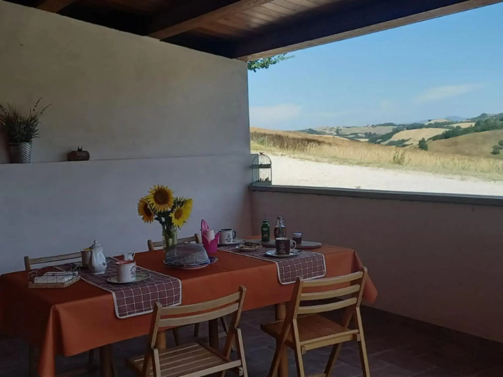 Cozy holiday home in the charming Urbino countryside