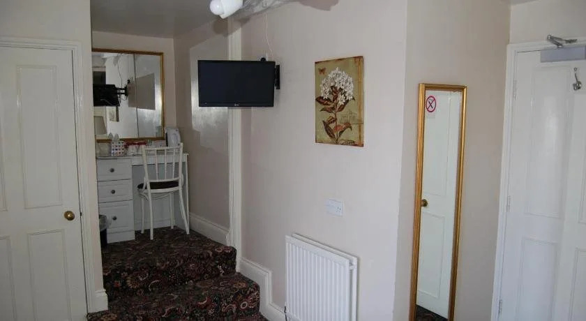 Hotel 17