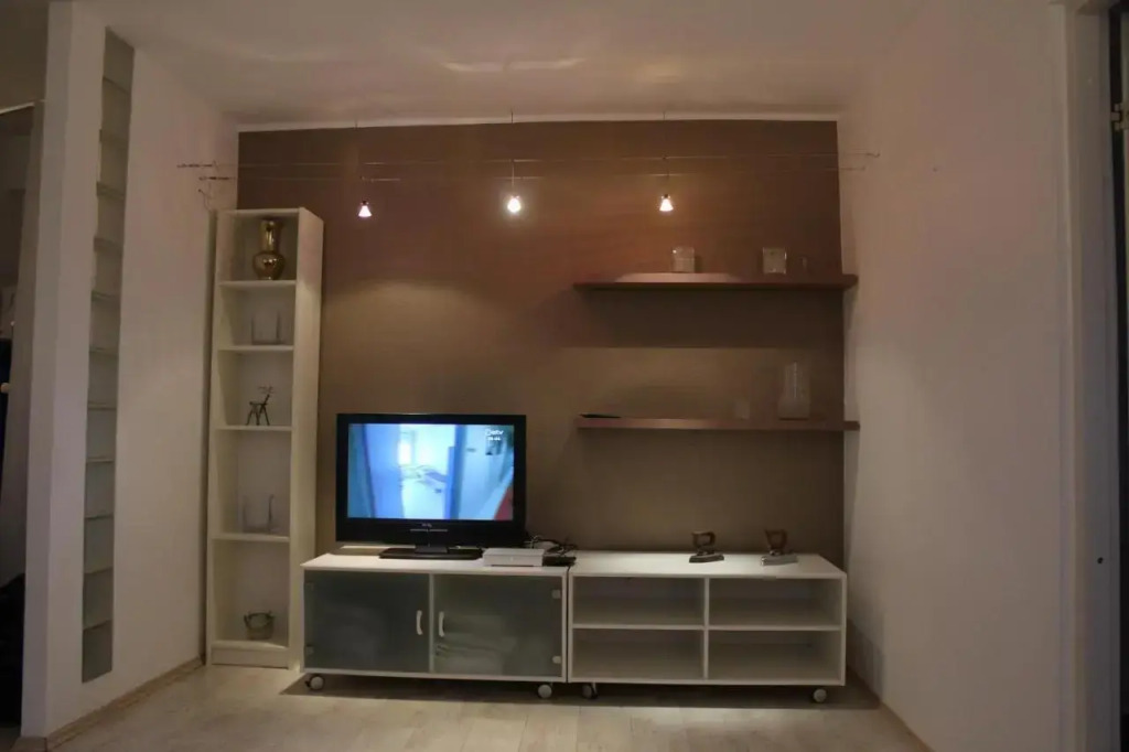 Niine Apartment