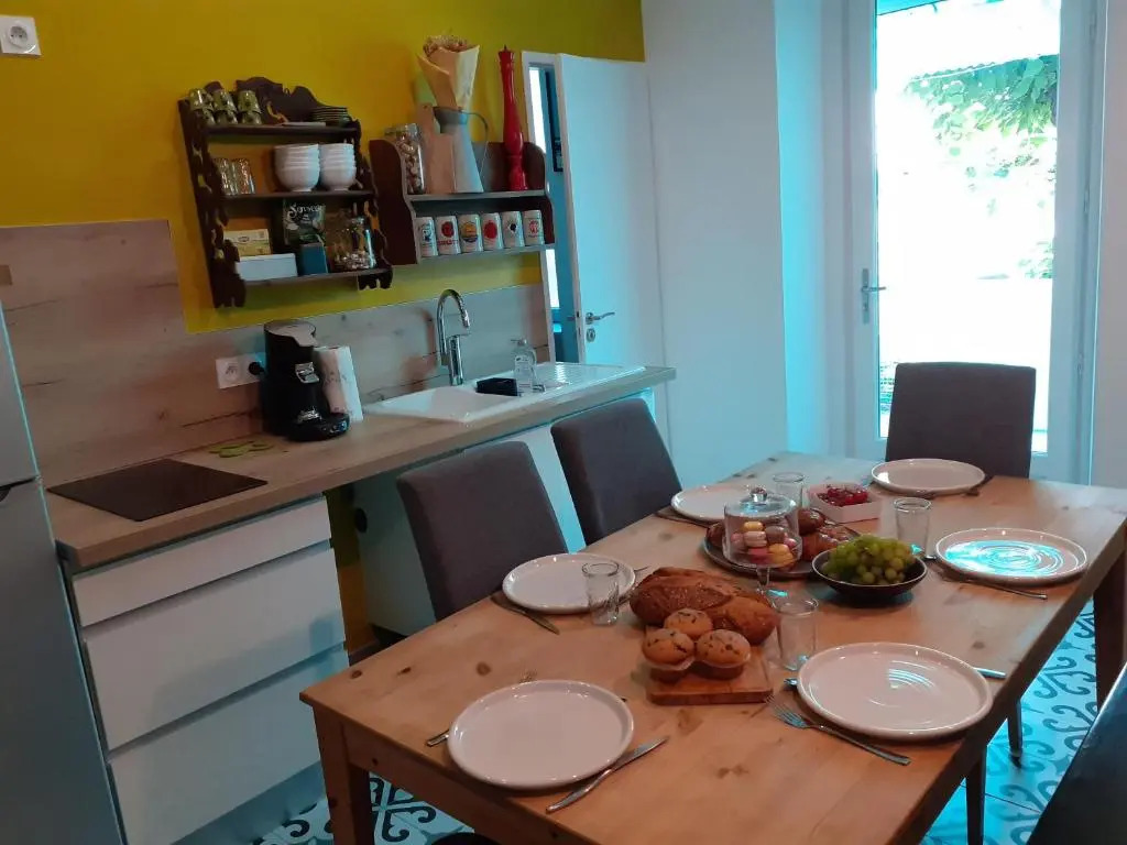 Esprit Bistrot / Rent4night Grenoble
