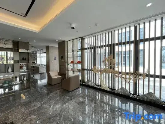 Orange Hotel
