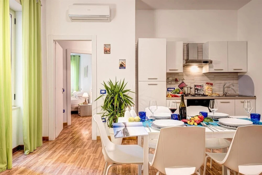 Joe s Flat 1 Modern