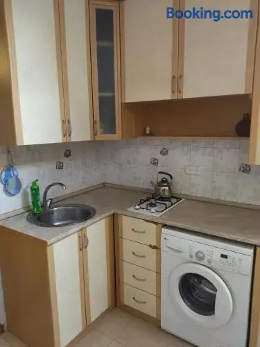 Abovyan 36 Apt & Tour