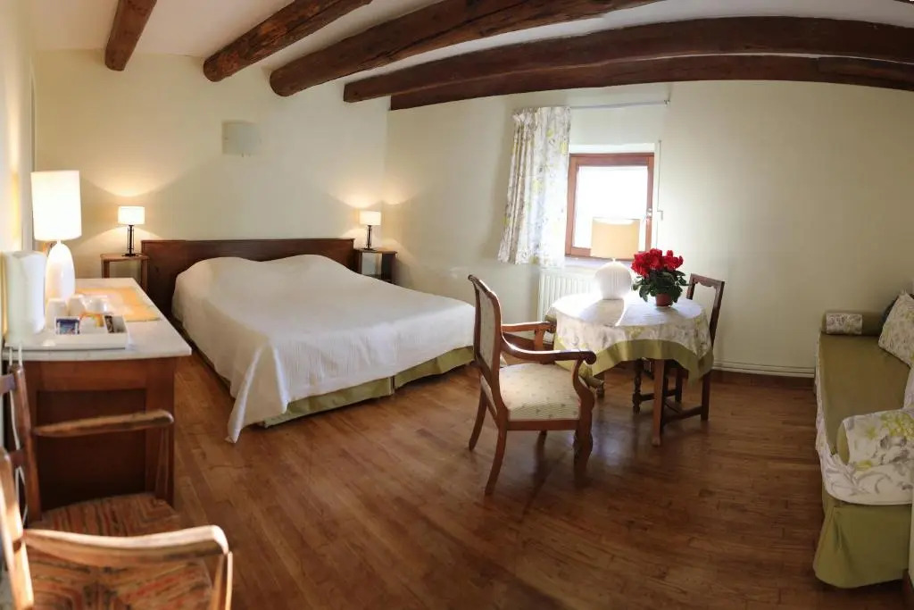 Maison dhotes Sainte Genevieve