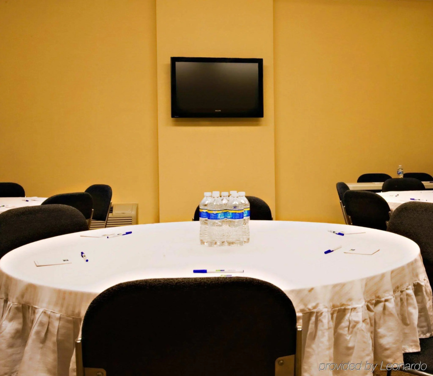 Holiday Inn Express Hotel and Suites Borger by IHG