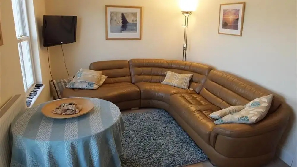 Goscar Court 6