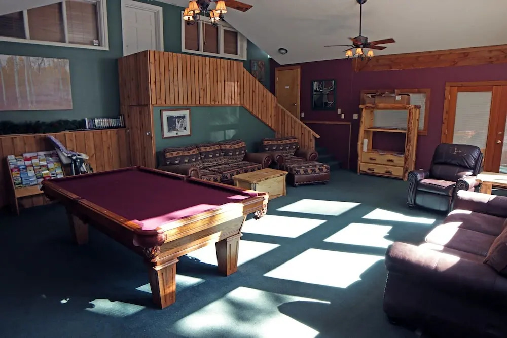 Timber Creek Chalets: 8 3 Bedroom Chalet