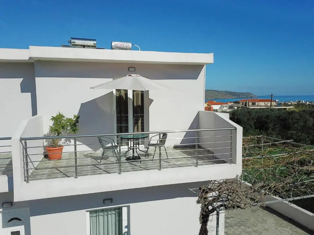 Katerina Apt 2 - Balcony & Great views near Beach