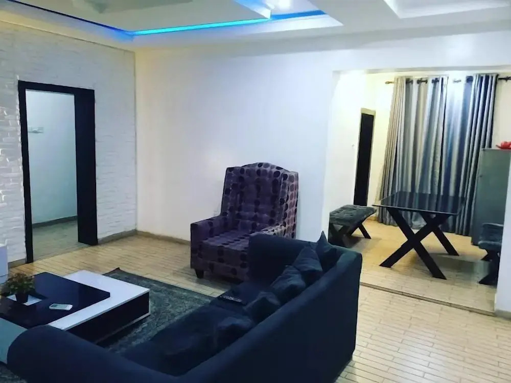 Pioneer Luxury Apartment