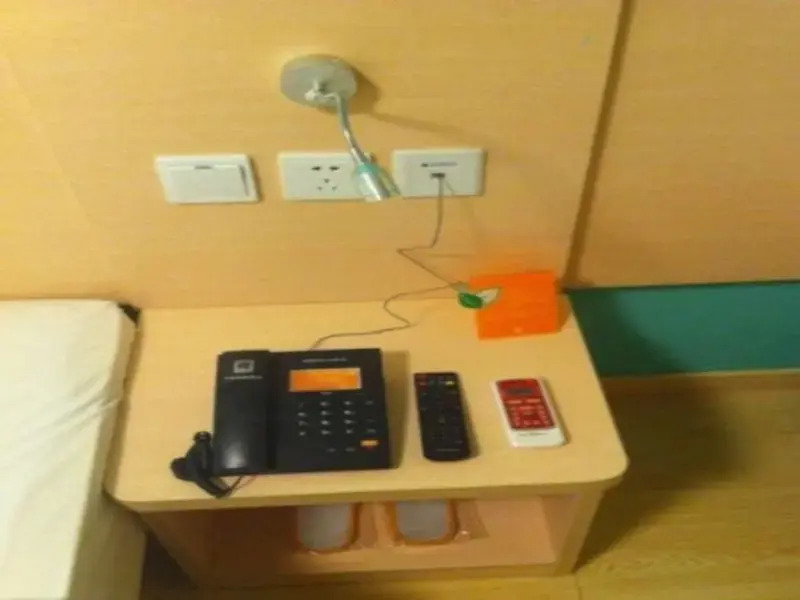 7Days Inn Chain Hotel (Suzhou Dushu Lake Higher Education Park Wenxing Plaza)