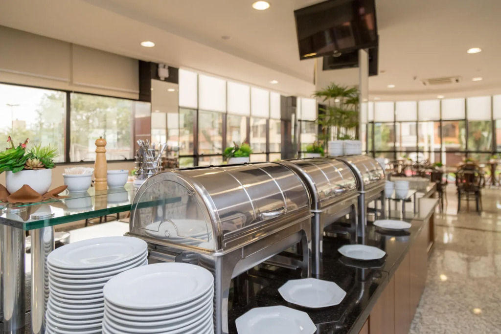 Mogano Premium Hotel - ELETROPOSTO
