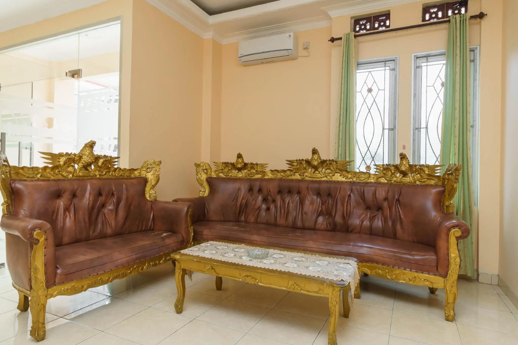 RedDoorz Syariah near Palembang Square Mall 3