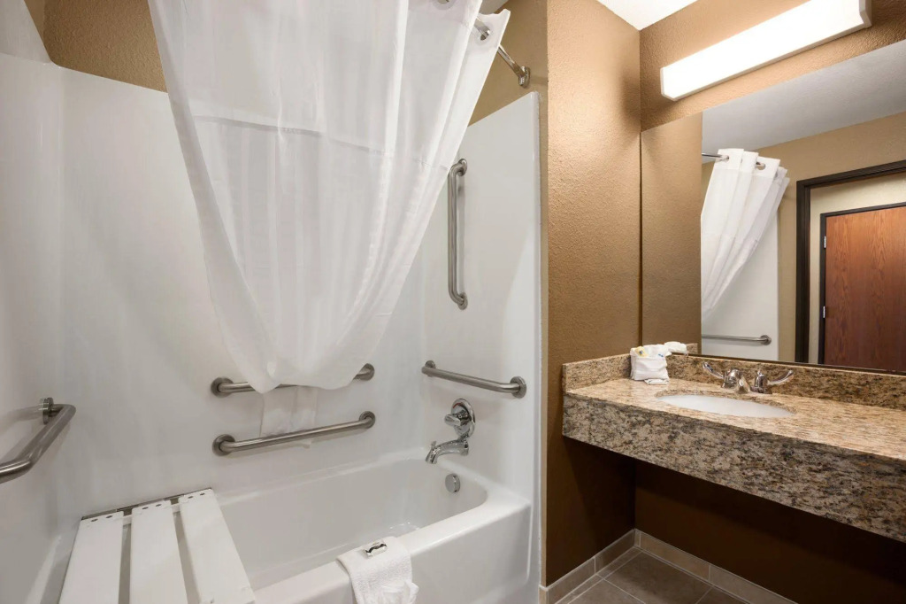 Garner Hotel Gonzales by IHG