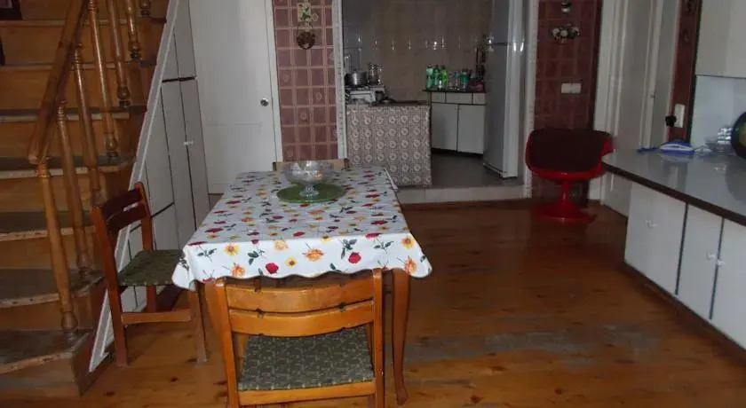 Mamuka Guest House