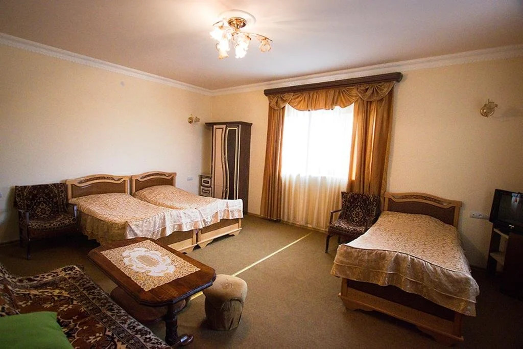 Hotel Noy