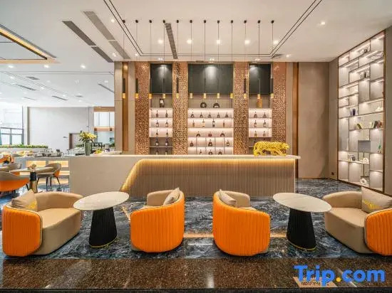Poltton Century Hotel（Yangjiang  Jinshan Road ）
