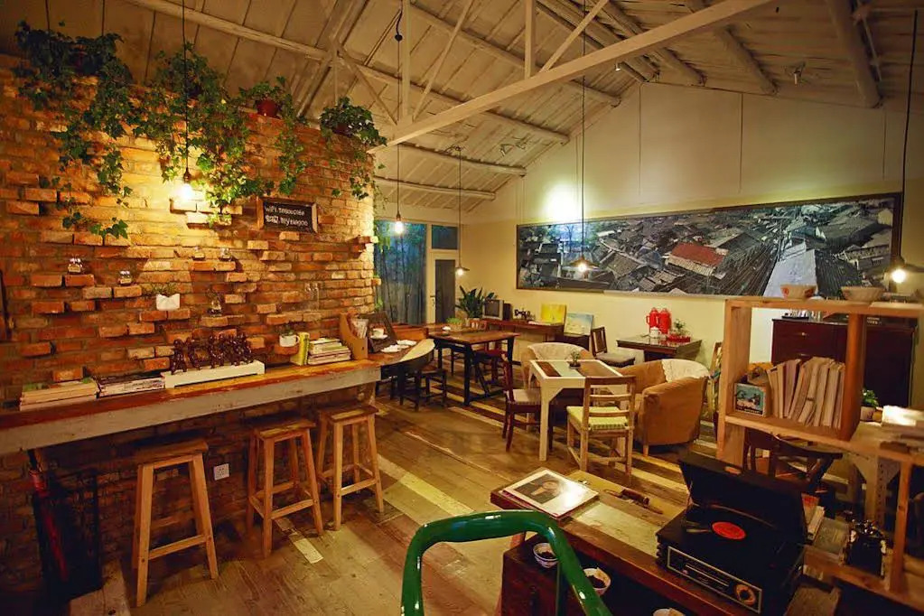 Tingoo Inn