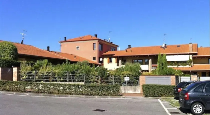 Nelli Residence