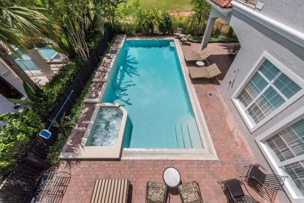Reunion Resort 9 - Luxury 5 Bedroom Vacation Rental