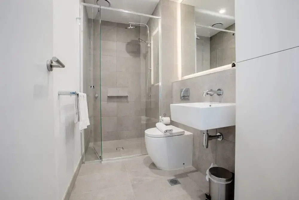 Stunning Bright Apartment At Hawthron/Glenferrie Station