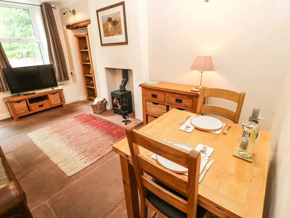 27 Bongate